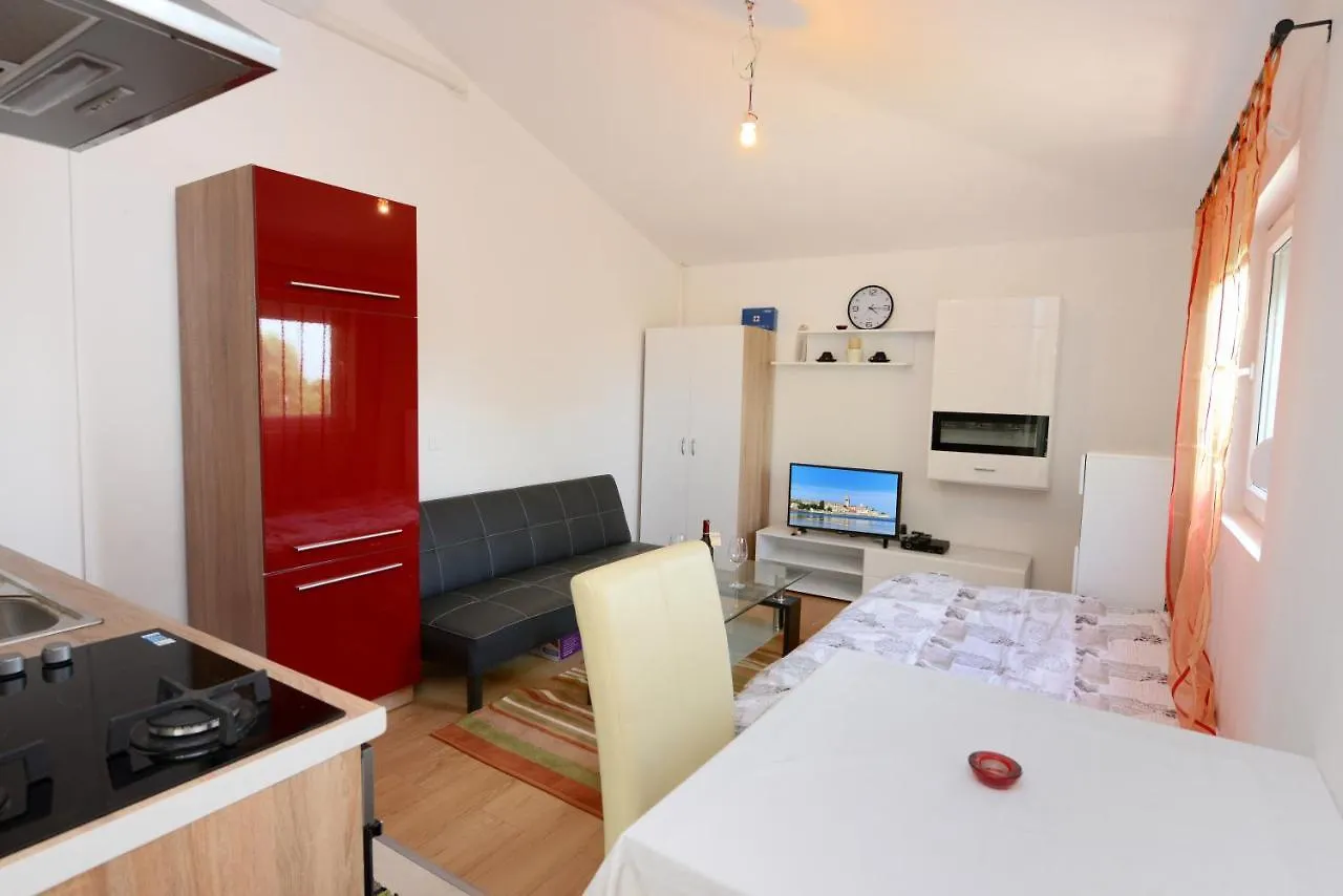 Claudio Apartments
